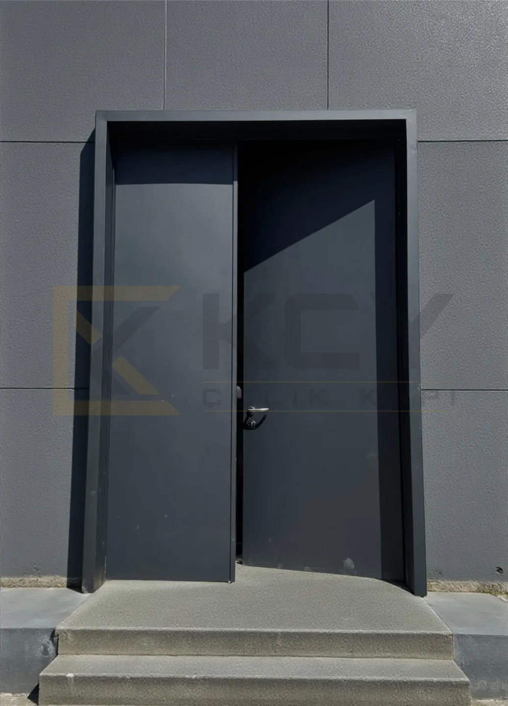 Siyah Paslanmaz İkili